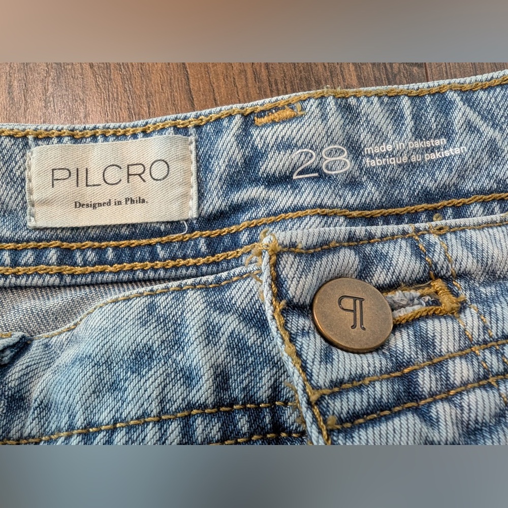 Anthropologie Pilcro Baggy High Waist Jeans Light Wash Size 28 - Picture 4 of 10